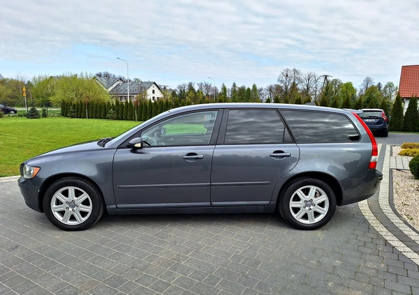 Volvo V50 cena 15900 przebieg: 223000, rok produkcji 2006 z Bełżyce małe 191